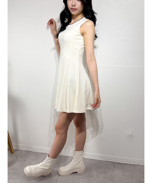 marcydorn（マーシードルン）の「ミニワンピース キャミタイプ フレアシルエット シンプルガーリー（ワンピース・レディース・ホワイト・S/M/L）」の14枚目の写真