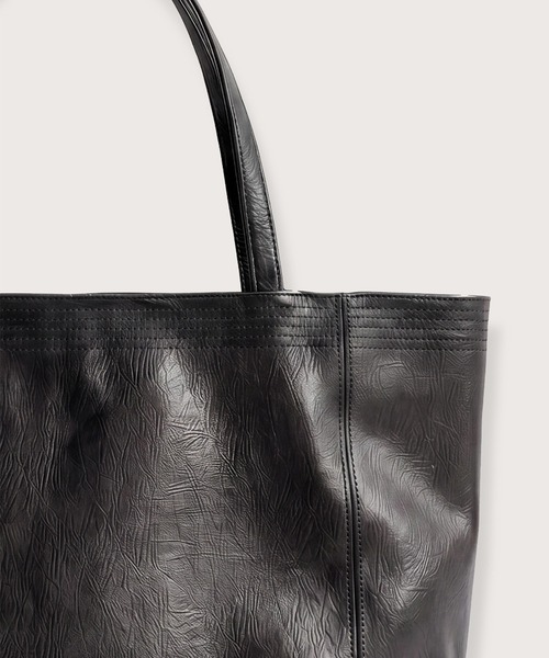kiehtova(キエトヴァ)の「【kiehtova】FAUX LEATHER VOYAGE BAG/フォックスレザーヴォヤージュバッグ KTAC8(トートバッグ・レディース・グレー/ブラック・FREE)」の8枚目の写真