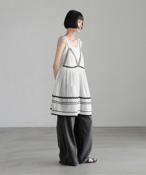 LOWRYS FARM(ローリーズファーム)の「INDIAナミナミミニワンピース 669782(ワンピース・レディース・ホワイト/ブラック/ブルー・FREE)」の4枚目の写真