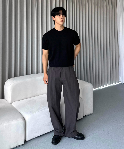 HYOJI(ヒョージ)の「26 SS ウォッシャブルリネンラウンドクロップニット(6カラー)(ニット/セーター・メンズ・ブラック/チャコール/グレー/ネイビー/クリーム/レッド・M/L/XL/S)」の7枚目の写真