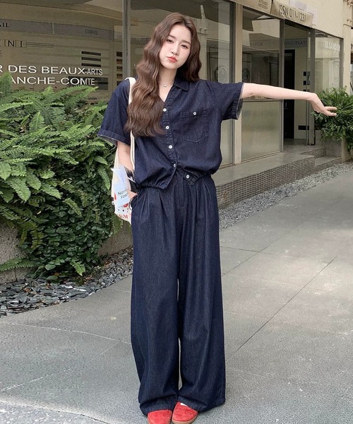 FAVORITO(ファヴォリート)の「デニムトップスワイドパンツセットアップ(セットアップ・レディース・ダークブルー・S/M/L/XL)」の3枚目の写真