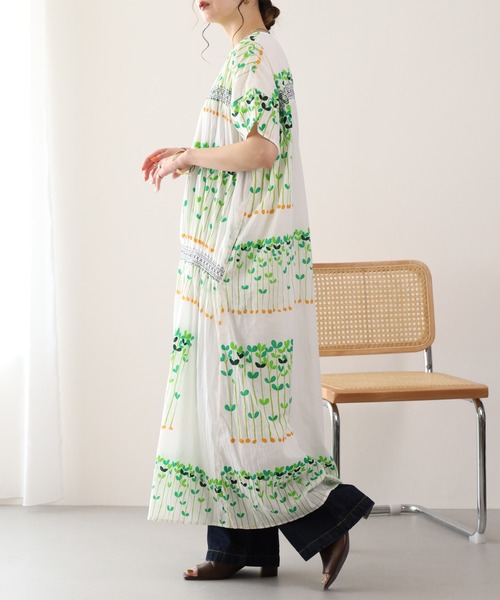 KILKI(キルキー)の「kilki Vネックシャツワンピース ビーンスプラウト 半袖(シャツワンピース・レディース・ブラック系/ホワイト系・FREE)」の5枚目の写真