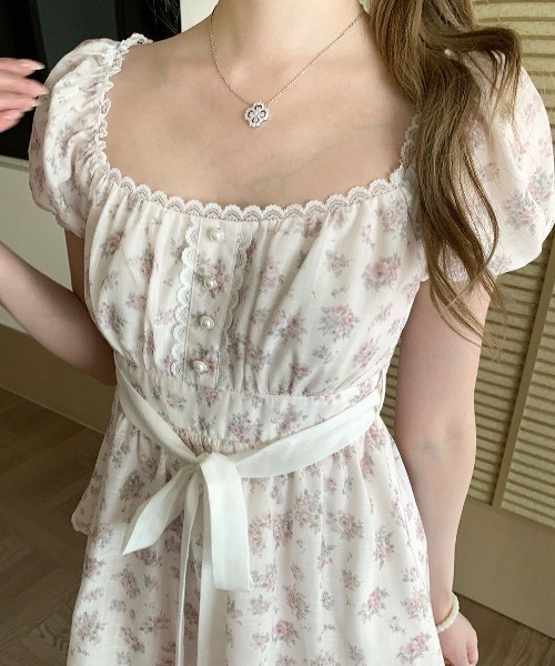 ViViDAY(ビビデー)の「ウエストリボン ボリュームショートブラウス(シャツ/ブラウス・レディース・アイボリー/ピンク・M)」の7枚目の写真