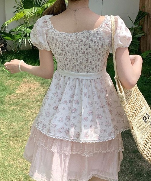 ViViDAY(ビビデー)の「ウエストリボン ボリュームショートブラウス(シャツ/ブラウス・レディース・アイボリー/ピンク・M)」の15枚目の写真
