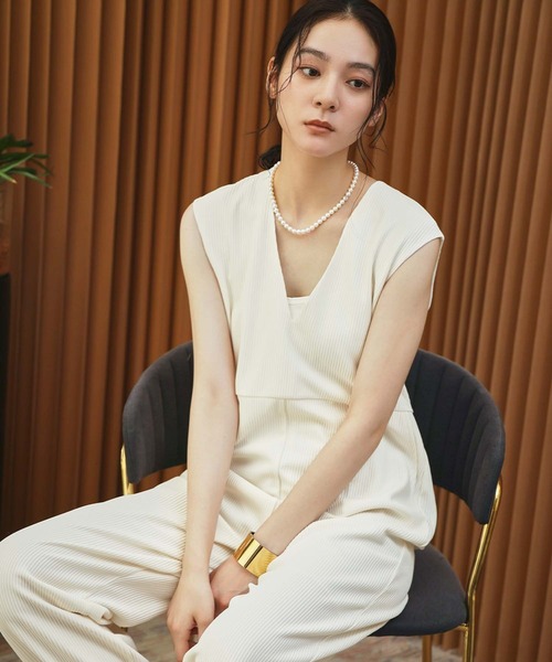 ELFRANK(エルフランク)の「【2026AW】【S~Lサイズ展開】Vネックリブジョガーオールインワン【洗える】(サロペット/オーバーオール・レディース・オフホワイト/ブラック・S/M/L)」の8枚目の写真