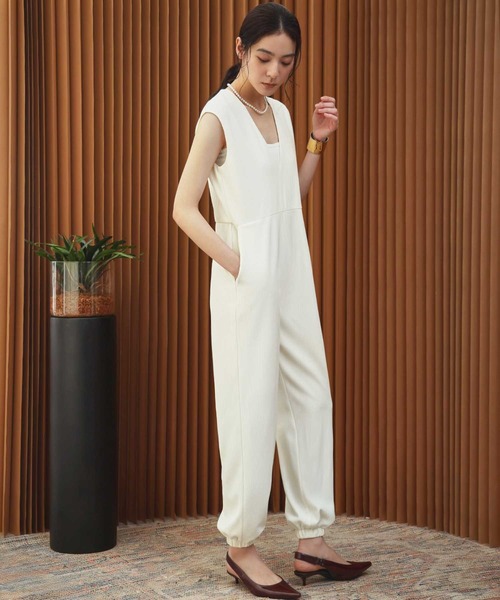 ELFRANK(エルフランク)の「【2026AW】【S~Lサイズ展開】Vネックリブジョガーオールインワン【洗える】(サロペット/オーバーオール・レディース・オフホワイト/ブラック・S/M/L)」の9枚目の写真