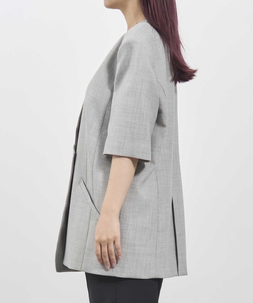 AKIRANAKA（アキラナカ）の「【AKIRANAKA/アキラナカ】Amalia jacket（ノーカラージャケット・レディース・ブラック/グレー・1/2）」の11枚目の写真