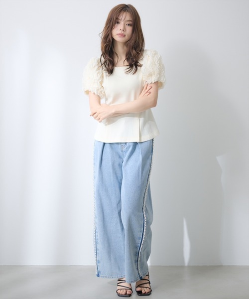 AND COUTURE(アンドクチュール)の「フリルスリーブペプラムカットプルオーバー(Tシャツ/カットソー・レディース・アイボリー/ブラック・FREE)」の19枚目の写真