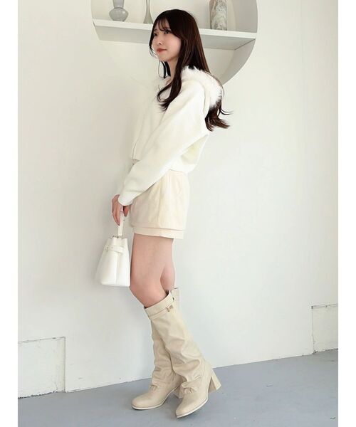dazzlin(ダズリン)の「コルセットスカパン(その他パンツ・レディース・ブラウン/アイボリー/ブルー・SMALL/MEDIUM)」の10枚目の写真