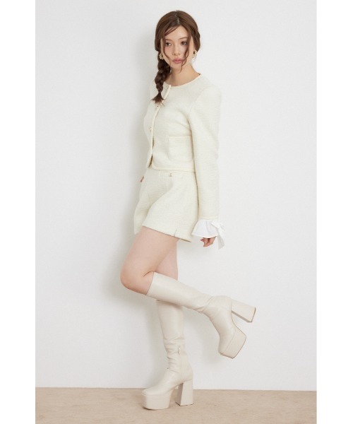 rienda(リエンダ)の「【AW先行アイテム】2WAYゴールドボタンジャケット 秋服 冬服(ノーカラージャケット・レディース・グレー/アイボリー/ベージュ・SMALL/MEDIUM)」の5枚目の写真
