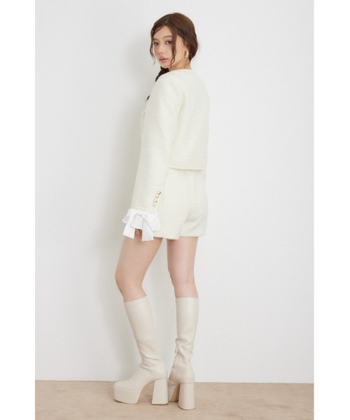 rienda(リエンダ)の「【AW先行アイテム】2WAYゴールドボタンジャケット 秋服 冬服(ノーカラージャケット・レディース・グレー/アイボリー/ベージュ・SMALL/MEDIUM)」の6枚目の写真