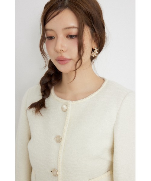 rienda(リエンダ)の「【AW先行アイテム】2WAYゴールドボタンジャケット 秋服 冬服(ノーカラージャケット・レディース・グレー/アイボリー/ベージュ・SMALL/MEDIUM)」の12枚目の写真