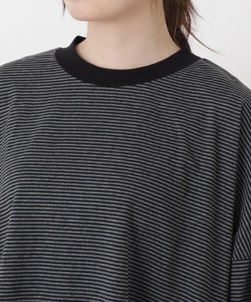 one'sterrace(ワンズテラス)の「コットンボーダーギャザースリーブプルオーバー(Tシャツ/カットソー・レディース・ブラック系8/ベージュ系その他7・02)」の6枚目の写真