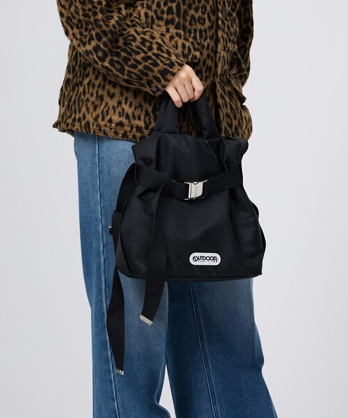 OUTDOOR PRODUCTS（アウトドアプロダクツ）の「【OUTDOOR PRODUCTS / アウトドアプロダクツ】2WAYベルトナイロントートバッグS/ナイロン/トート2way Belt Tote [S]バッグ（トートバッグ・レディース・ブラウン/ブラック/シルバー・フリー）」の6枚目の写真