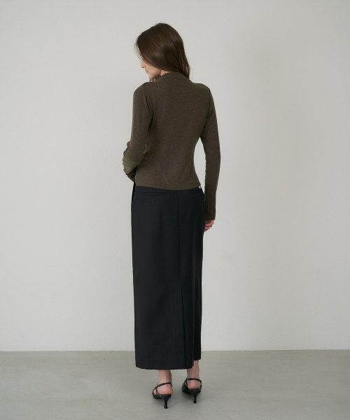 DEHEVE（デヘヴェ）の「Mock-neck Wrap Long Sleeve [Khaki]（Tシャツ/カットソー・レディース・カーキ・OS）」の6枚目の写真