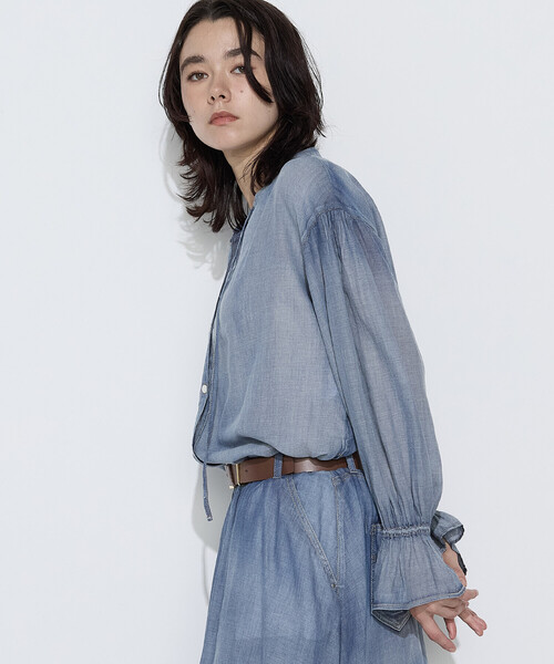 K.T KIYOKO TAKASE(キヨコタカセ)の「2.2オンスシフォンデニム シャツ(シャツ/ブラウス・レディース・ブルー/ブラック/サックスブルー・11号/9号/7号)」の16枚目の写真