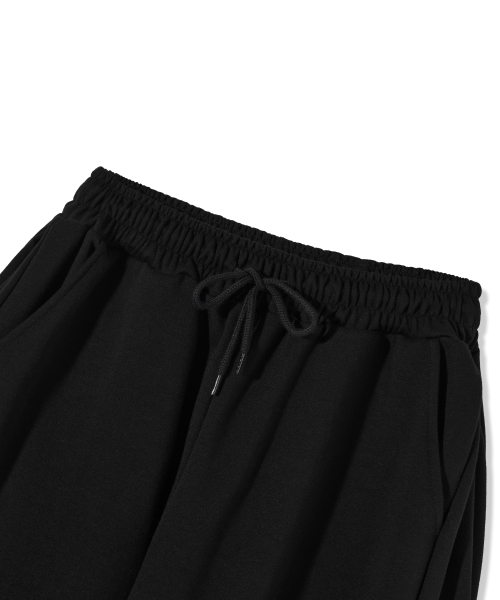 PIANER(ピアネール)の「ピンチカーブドスウェットパンツ(ブラック)(スウェットパンツ・レディース・ブラック・MEDIUM/LARGE/X-LARGE)」の10枚目の写真