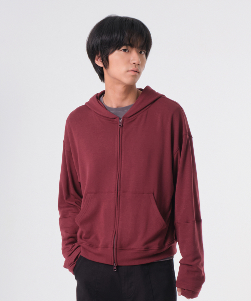 DIVEIN(ダイブイン)の「ソフトユニフォーム フードジップアップ(バーガンディ)(パーカー・メンズ・その他・2/1)」の1枚目の写真