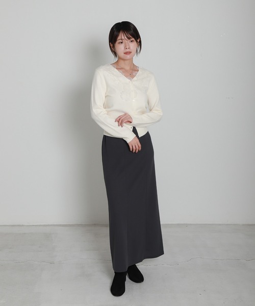 libelle more(リベル モア)の「モチーフレースVネックカーディガン(カーディガン/ボレロ・レディース・アイボリー/マスタード/ブラック・M)」の5枚目の写真