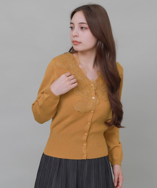 libelle more(リベル モア)の「モチーフレースVネックカーディガン(カーディガン/ボレロ・レディース・アイボリー/マスタード/ブラック・M)」の15枚目の写真