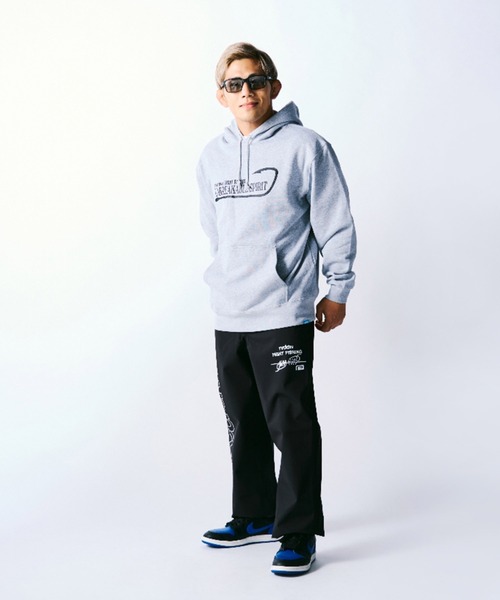 reversal.dogi.design.works(リバーサル・ドーギ・デザイン・ワークス)の「<reversal/リバーサル>FISH HOOK SWEAT HOODIE(パーカー・メンズ・グレー/ブラック・M/L/XL)」の12枚目の写真