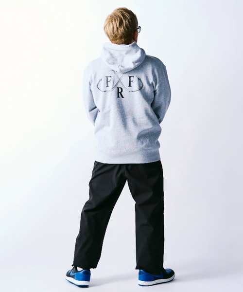 reversal.dogi.design.works(リバーサル・ドーギ・デザイン・ワークス)の「<reversal/リバーサル>FISH HOOK SWEAT HOODIE(パーカー・メンズ・グレー/ブラック・M/L/XL)」の14枚目の写真