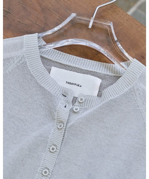 TODAYFUL(トゥデイフル)の「Sheer Knit Cardigan(カーディガン/ボレロ・レディース・ライトグレー/ブラック/アイボリー・FREE)」の10枚目の写真