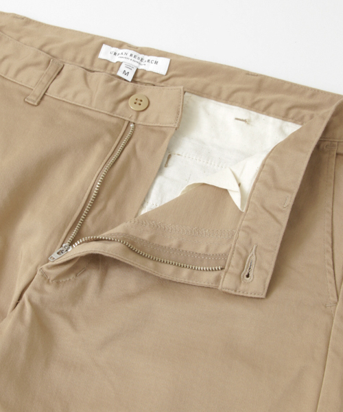 URBAN RESEARCH（アーバンリサーチ）の「UR ストレッチナローパンツ（その他パンツ・メンズ・ブラック/カーキ/ベージュ・LARGE/MEDIUM）」の4枚目の写真
