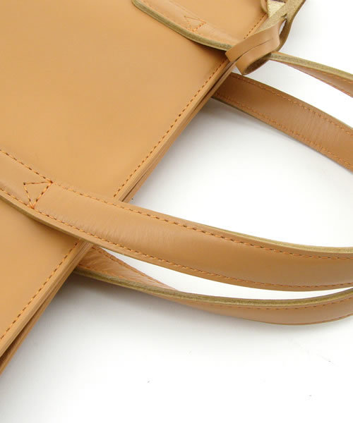 ここわです　　　　PORTERレザートートバッグ　MERZメルツ　ベージュ MARZ(メルツ) TOTE BAG | 吉田カバンホームページ | YOSHIDA & Co.