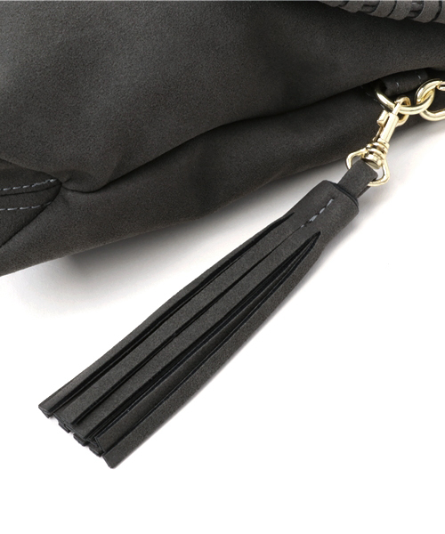 LBC（エルビーシー）の「Pスエードカガリステッチショルダーバッグ            （ショルダーバッグ・レディース・チャコールグレー/ライトブラウン・ONE SIZE）」の6枚目の写真