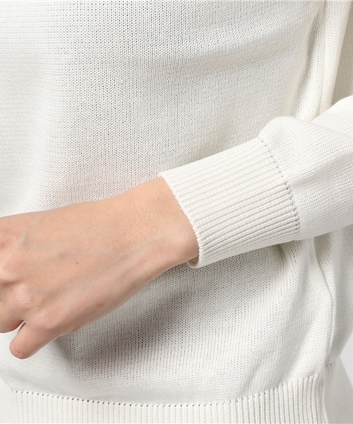 INTERPLANET（インタープラネット）の「Vネックレース見えニット（ニット/セーター・レディース・ブラック/ライトグレー/オフホワイト・FREE）」の8枚目の写真