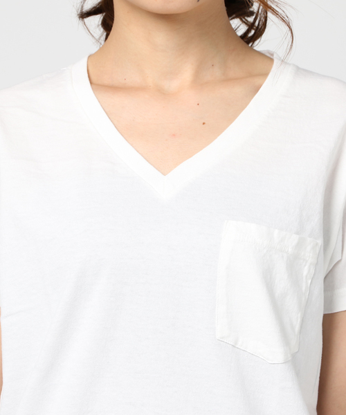 MOUSSY（マウジー）の「Hanes POCKET TEE V NECK（Tシャツ/カットソー・レディース・ホワイト/ピンク/ライトイエロー/ライトブルー・2/1）」の8枚目の写真