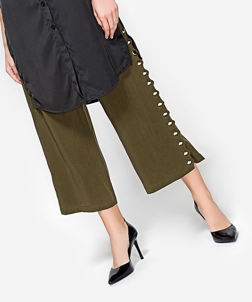 CHARLES & KEITH(チャールズ & キース)の「ドルセイスティレット / D'ORSAY STILETTOS(パンプス・レディース・ライトグレー/バーガンディー/ブラック・23cm/24cm/23.5cm/25cm/22.5cm)」の4枚目の写真