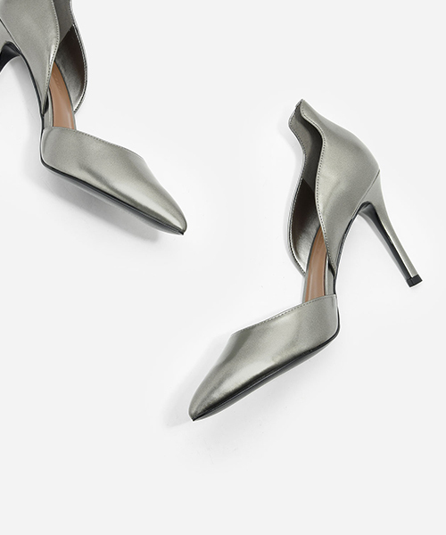 CHARLES & KEITH(チャールズ & キース)の「ドルセイスティレット / D'ORSAY STILETTOS(パンプス・レディース・ライトグレー/バーガンディー/ブラック・23cm/24cm/23.5cm/25cm/22.5cm)」の14枚目の写真