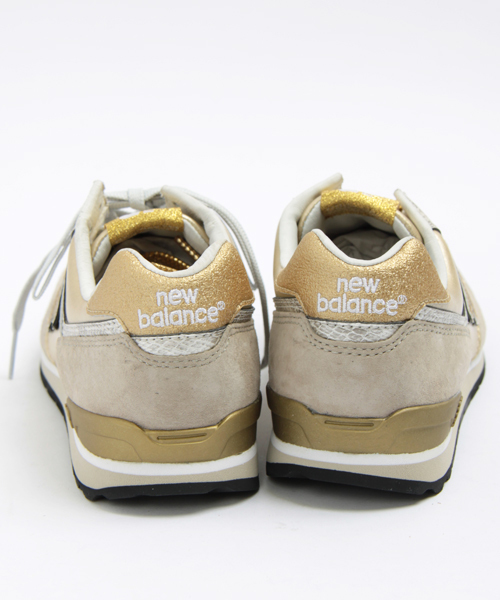 BEAUTY&YOUTH UNITED ARROWS(ビューティーアンドユースユナイテッドアローズ)の「BY ∵別注new balanceパイソン柄 RC576(スニーカー・レディース・ゴールド・22.5cm/23cm/23.5cm/24cm/24.5cm/25cm)」の3枚目の写真