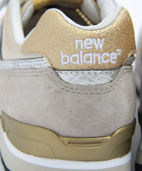 BEAUTY&YOUTH UNITED ARROWS(ビューティーアンドユースユナイテッドアローズ)の「BY ∵別注new balanceパイソン柄 RC576(スニーカー・レディース・ゴールド・22.5cm/23cm/23.5cm/24cm/24.5cm/25cm)」の5枚目の写真