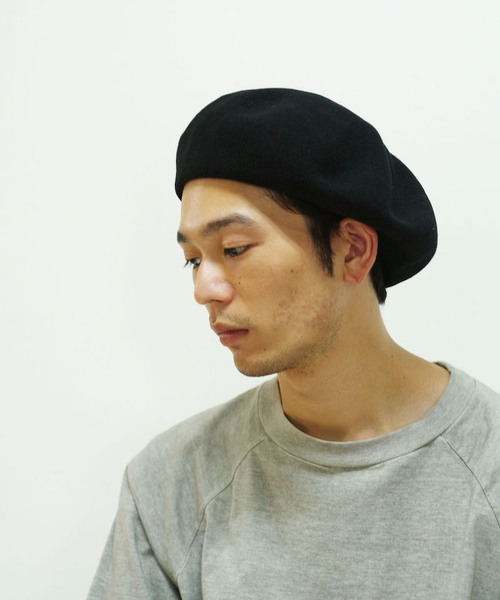 KAIKO(カイコー)の「KAIKO BASQUE BERET(ハンチング/ベレー帽・メンズ・ブラック/ベージュ/ネイビー・FREE)」の2枚目の写真