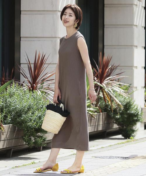 BEAUTY&YOUTH UNITED ARROWS（ビューティーアンドユースユナイテッドアローズ）の「BY∴ トタンテレコノースリーブワンピース -手洗い可能-（ワンピース・レディース・モカ/ワインレッド/ブラック・FREE）」の6枚目の写真