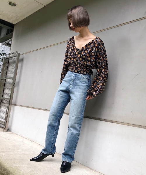 PAGEBOY（ページボーイ）の「【WEB限定】コモンカシュクールブラウス（シャツ/ブラウス・レディース・ブラック/キャメル・FREE）」の3枚目の写真