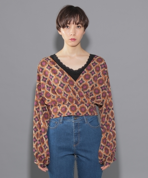 PAGEBOY（ページボーイ）の「【WEB限定】コモンカシュクールブラウス（シャツ/ブラウス・レディース・ブラック/キャメル・FREE）」の11枚目の写真