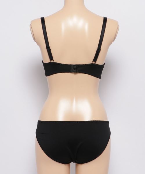 Absorle（アブソール）の「クロスネットトール ブラ&ショーツセット（ブラ&ショーツ・レディース・ブラック/オフホワイト/パープル・B65/B70/C70/D70/B75/C65/F65/F70/F75/C75/D65/D75/E65/E70/E75）」の10枚目の写真