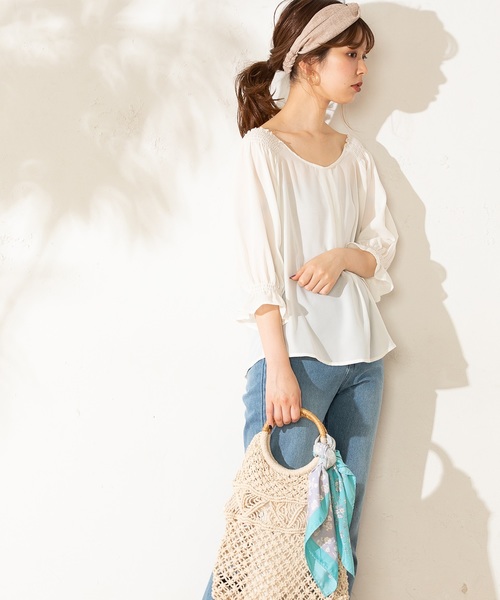 natural couture（ナチュラルクチュール）の「プチプラキャンディスリーブブラウス（シャツ/ブラウス・レディース・オフホワイト/ブラック/ベージュ/ベージュ系その他/ブルー系その他・FREE）」の9枚目の写真