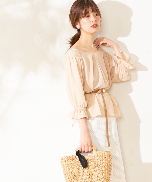 natural couture（ナチュラルクチュール）の「プチプラキャンディスリーブブラウス（シャツ/ブラウス・レディース・オフホワイト/ブラック/ベージュ/ベージュ系その他/ブルー系その他・FREE）」の14枚目の写真