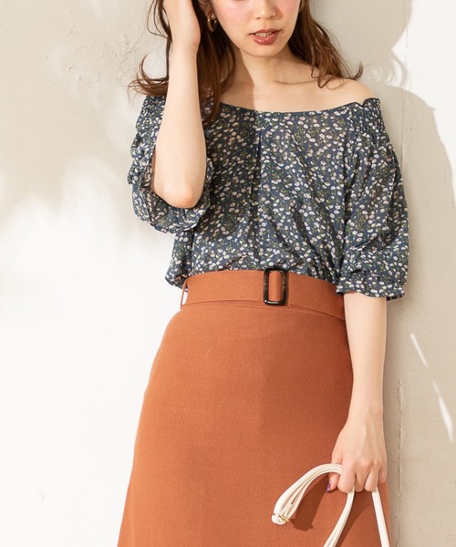 natural couture（ナチュラルクチュール）の「プチプラキャンディスリーブブラウス（シャツ/ブラウス・レディース・オフホワイト/ブラック/ベージュ/ベージュ系その他/ブルー系その他・FREE）」の21枚目の写真