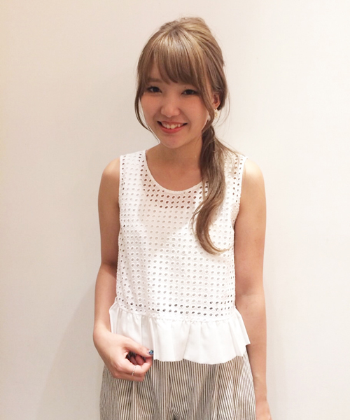 Another Edition（アナザーエディション）の「AE アイレットLACE PPLM NSL（シャツ/ブラウス・レディース・オフホワイト/レッド/ネイビー・フリー）」の14枚目の写真