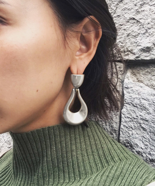 Ameri（アメリ）の「LEGACY PIERCE（ピアス（両耳用）・レディース・シルバー/ゴールド・FREE）」の2枚目の写真