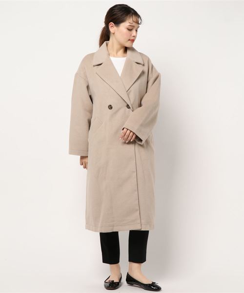 KOBE LETTUCE（コウベレタス）の「ダブルブレストビッグシルエットロングコート（チェスターコート・レディース・ベージュ/ラベンダー/アイボリー/チャコールグレー・FREE）」の7枚目の写真