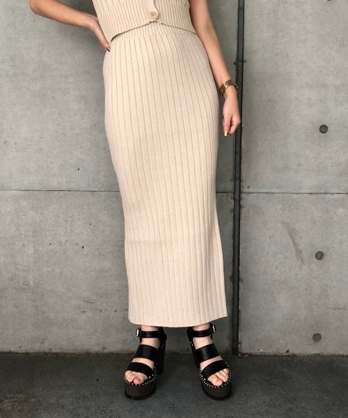 ENVYM（アンビー）の「リブＫＮＩＴタイトＳＫ（スカート・レディース・ブラック/ベージュ/グレー・FREE）」の3枚目の写真