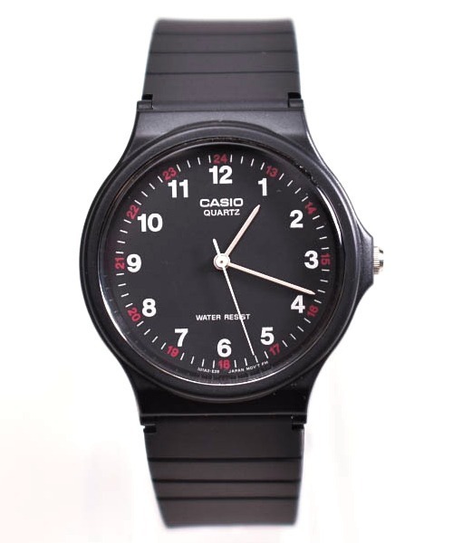 INNOCENT(イノセント)の「『CASIO』STANDARD ANALOGUE(アナログ腕時計・レディース・イエロー/ブラック系その他/ブラック系その他2/ホワイト系その他/ゴールド/ホワイト系その他2/シルバー/ホワイト/ブラック/ブラック系その他3/ホワイト系その他3・FREE)」の5枚目の写真