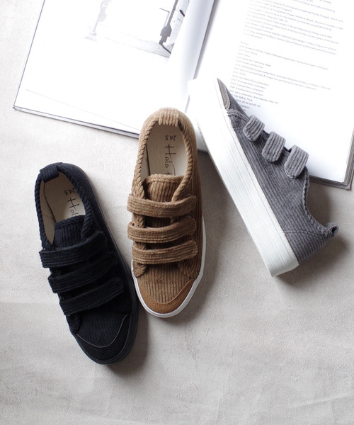 AmiAmi（アミアミ）の「厚底ベルクロコーデュロイスニーカー（スニーカー・レディース・ブラック/グレー/キャメル・22.5cm/23cm/23.5cm/24cm/24.5cm）」の10枚目の写真